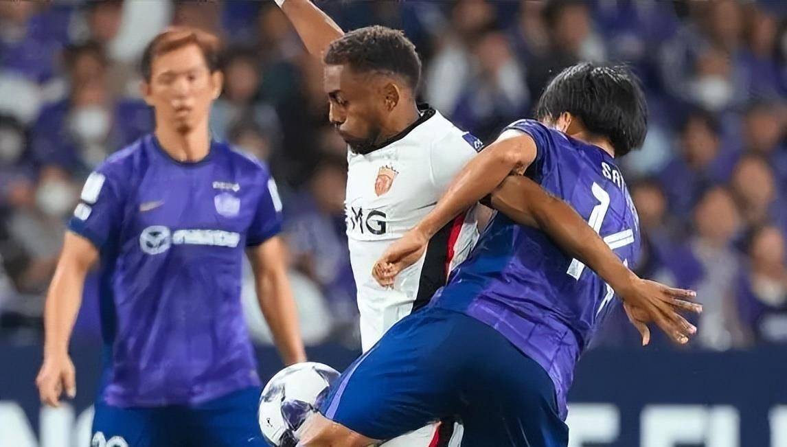 ayx-成都蓉城迎欧联关键赛,今晨复出首秀,管理层满意,训练强度明显提升(成都五环路施工中标单位)